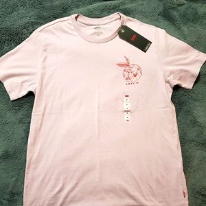 Women's Levi Tshirt